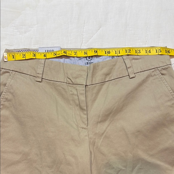 Izod Women's NWT Stretch Khaki Saltwater Wash Classic Fit Chino Pants Size 8 - Picture 9 of 10